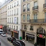 Private Studio - Louvre - Saint Honore
